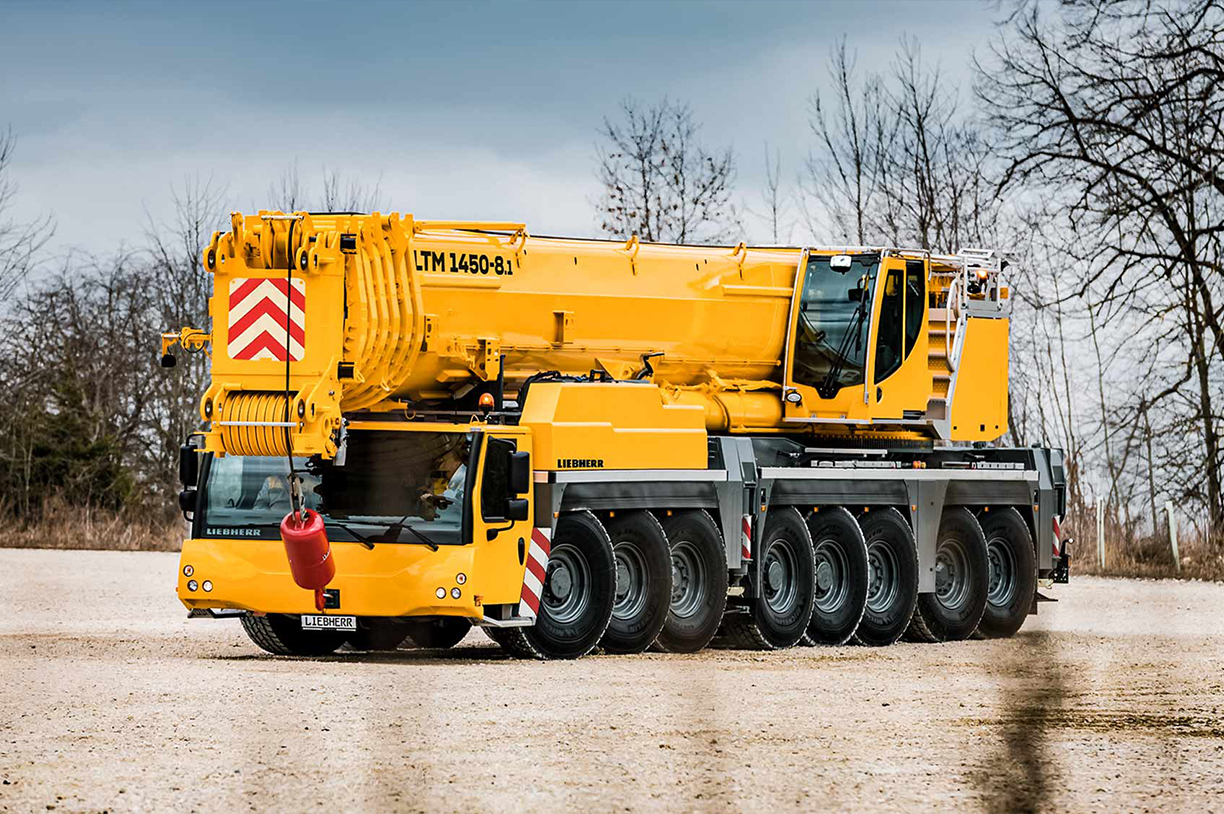 heavy-lifting-crane